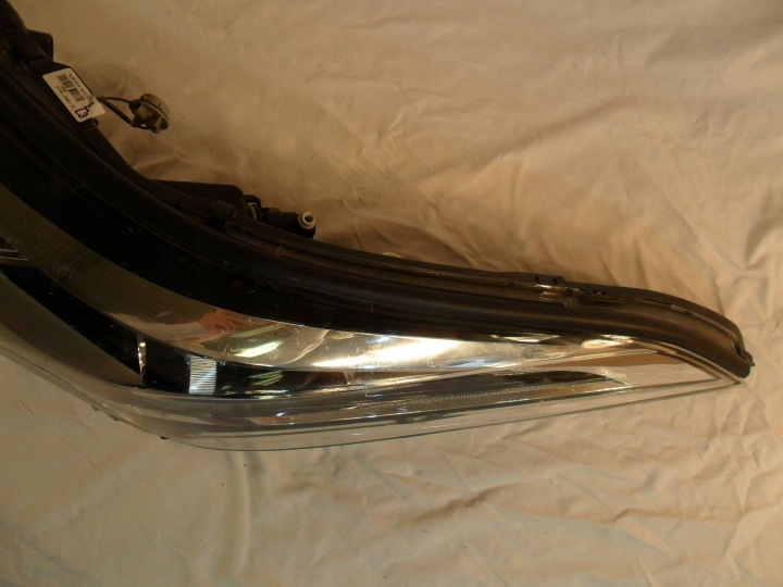 PROJECTEUR AVANT CÔTÉ GAUCHE TOYOTA C-HR I 81150F403100