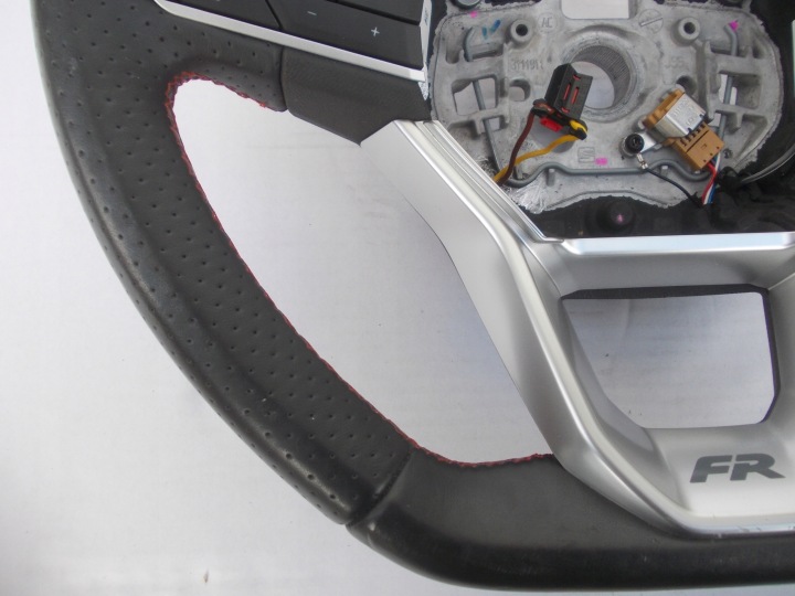 VOLANT SEAT LEON IV ATECA FR 5FA419091FM