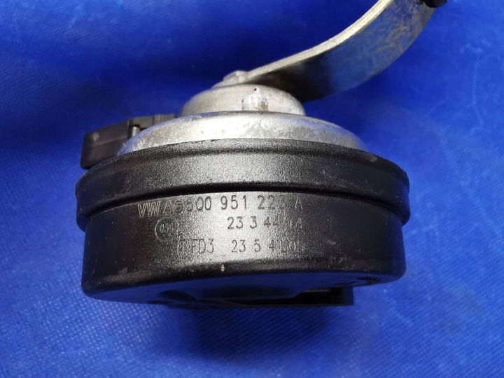 KLAXON SIGNAL SONORE DROIT ORIGINAL AUDI A3 8V 5Q0951223A
