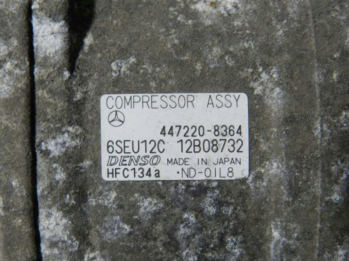 COMPRESSEUR DE CLIMATISATION MERCEDES W168 447220-8364