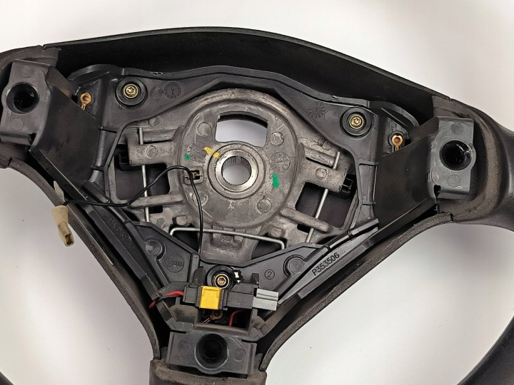 VOLANT P353506 PEUGEOT 307 II