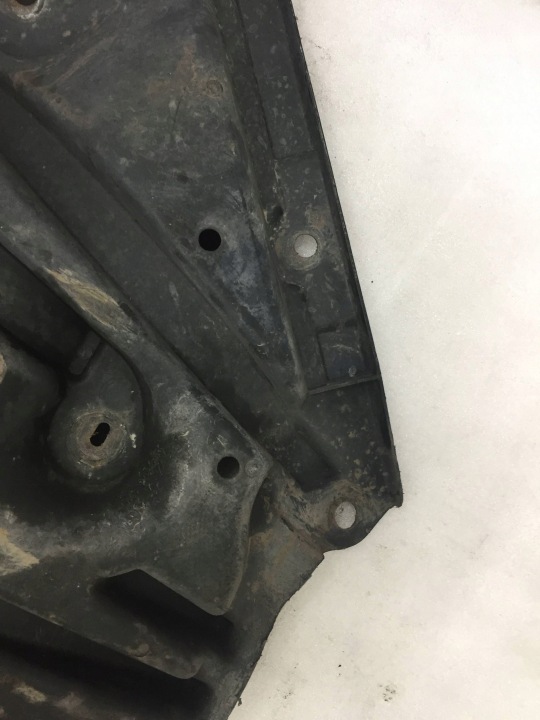 MERCEDES PROTECTION SOUS PARE-CHOCS AVANT A2075240930