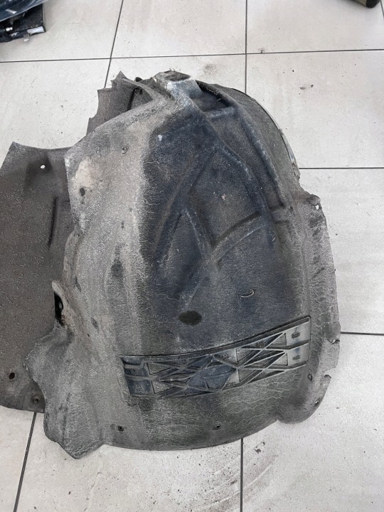 PASSAGE DE ROUE GAUCHE AVANT AUDI Q5 8R0 LIFT 14-16 ORIGINAL