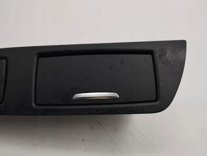 BMW 7 F01 F02 F03 F04 2009 ARRIÈRE CÔTÉ DROITE BOUTONS VITRE