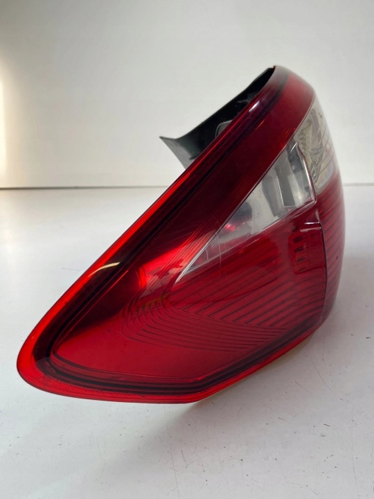 PHARE ARRIÈRE ARRIÈRE GAUCHE FORD C-MAX MK2 II