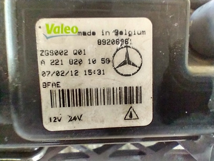 MERCEDES S-KLASA W221 LIFT PHARE DROITE AVANT PHARES ANTIBROUILLARD LED FJD A2218201756