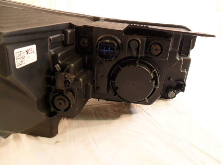 PROJECTEUR AVANT CÔTÉ GAUCHE HYUNDAI IONIQ 5 N05L