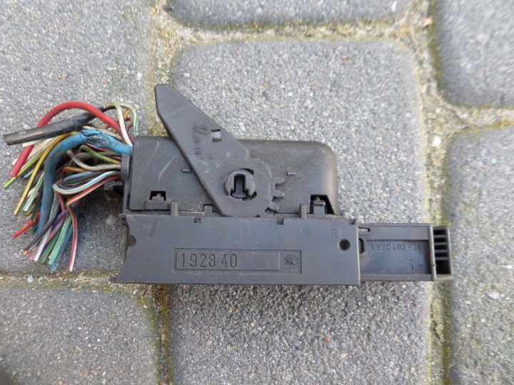 PUCE POMPES ABS TOYOTA AVENSIS T25 ESP COROLLA RAV 4 RAV4