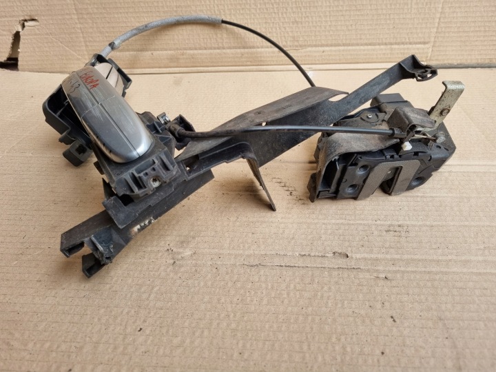 SERRURE DROIT AVANT FORD S-MAX MK1 6M2A-R21812-CC