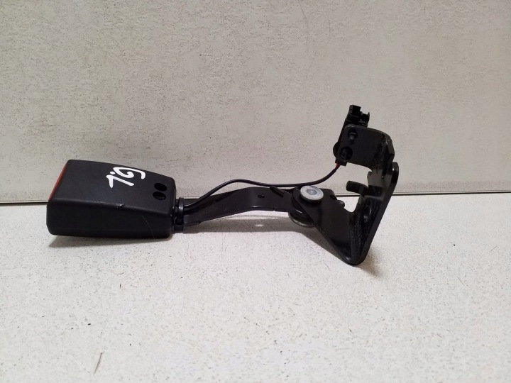 FORD KUGA II AGRAFE COURROIE ARRIÈRE CV4460045AB