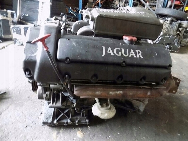 JAGUAR XJ XJR 98R 4.0 V8 SUPERCHARGED MOTOR 375KM 