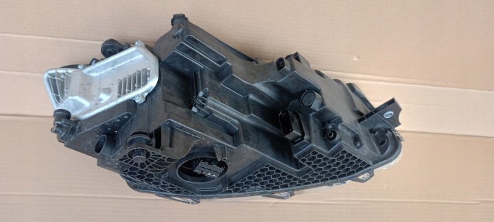 PHARE AVANT AVANT GAUCHE VW CADDY 4 IV 2K7 2K8 20-24R COMPLET LED 2K8941035R