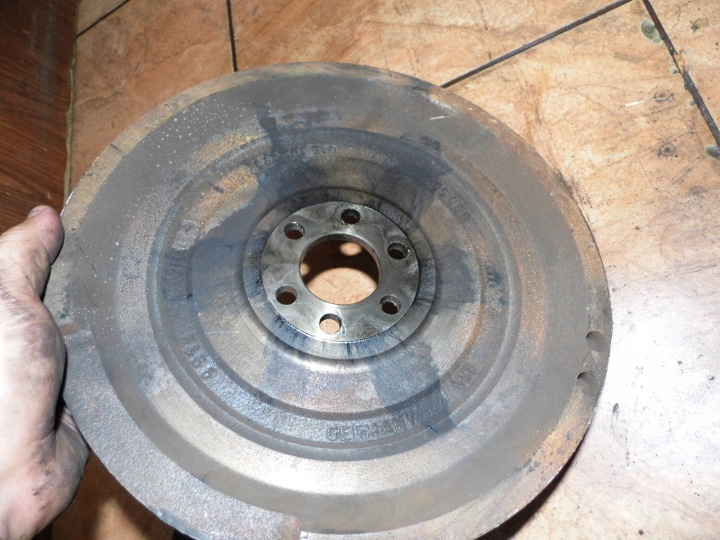IBIZA III 1.4TDI 06' VOLANT D'INERTIE 045105273