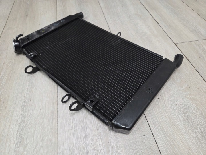 YAMAHA MT09 XSR 900 TRACER RADIATEUR EAU ORIGINAL