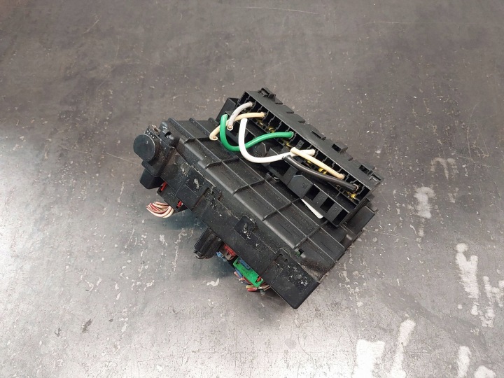 MODULE CONTRÔLEUR CONFORT PEUGEOT 9643538080