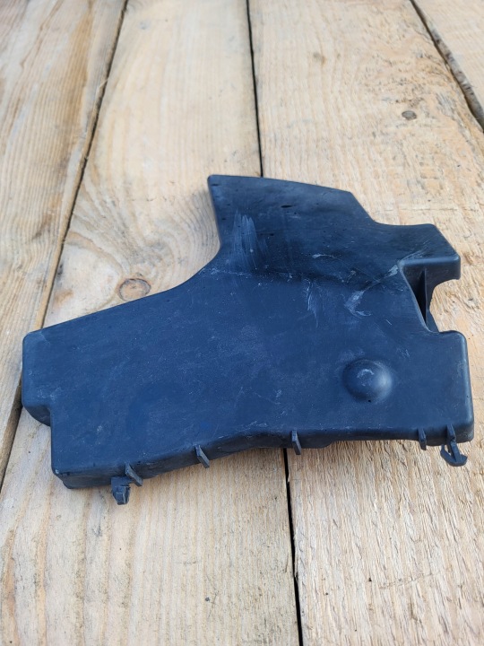 VOLANT ADMISSION AIR GAUCHE DROITE TOYOTA AURIS I LIFT