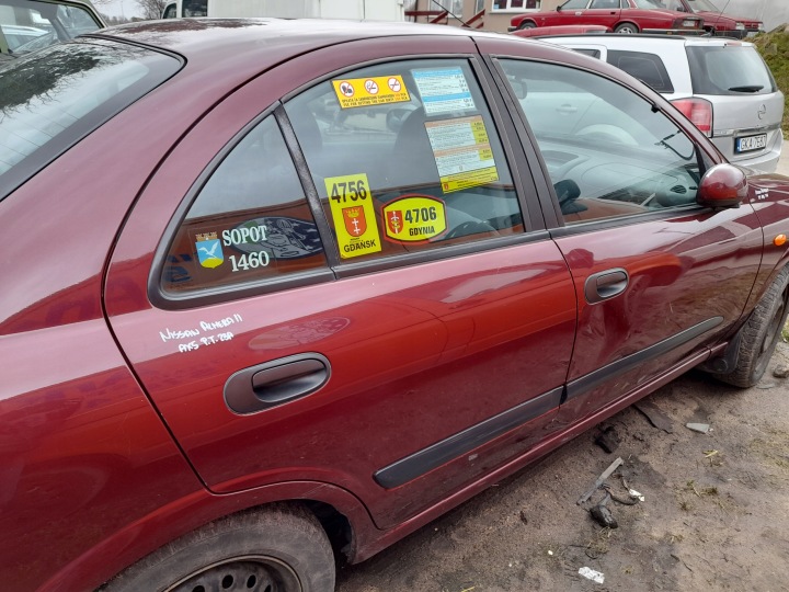 NISSAN ALMERA II N16 RESTYLAGE PORTES DROIT ARRIÈRE DROIT AX5