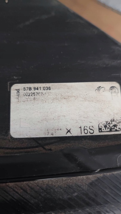 PROJECTEUR SKODA KAROQ 57B941036 COMPLÈTE PHARE