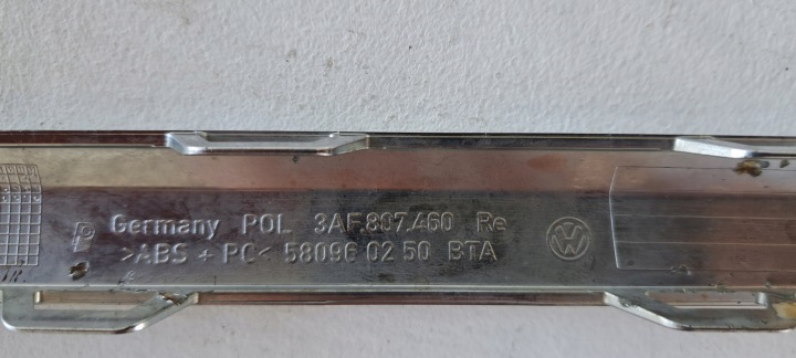 VW PASSAT B7 MOULURE CHROME PARE-CHOCS DROIT ARRIÈRE 3AF807460