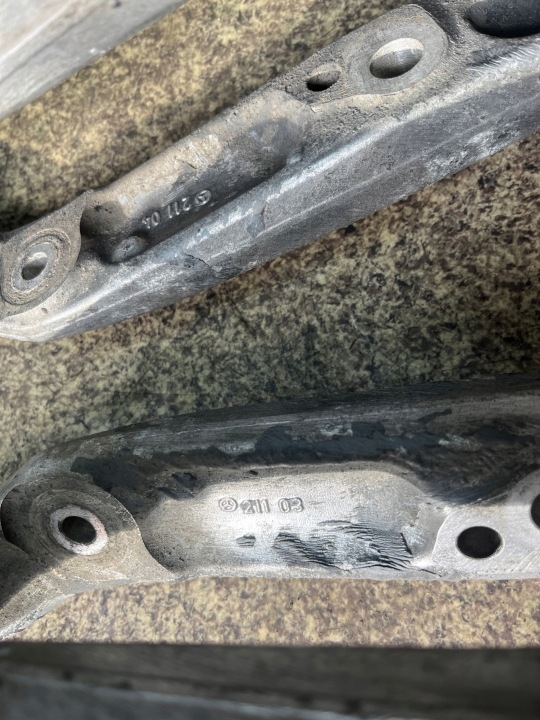 BRAS DE SUSPENSION AIRMATIC INFÉRIEUR DROIT GAUCHE ARRIÈRE ARRIÈRE ALUMINIUM MERCEDES W211 W219 OE