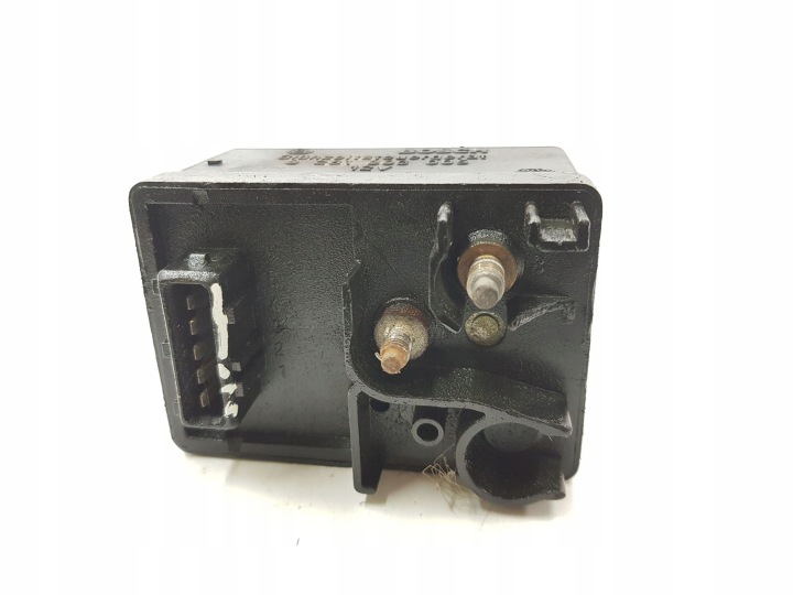 PEUGEOT 307 2002 RELAIS MODULE SYSTÈMES CHAUFFAGE WSTEPNEGO