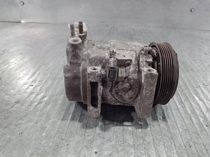 POMPE COMPRESSEUR DE CLIMATISATION INFINITI FX 92600AS510 4.5
