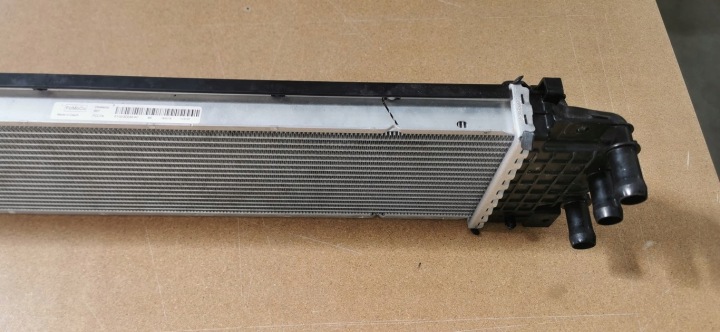 FORD S-MAX MK2 15- ÉCHANGEUR AIR-AIR RADIATEUR AIR E1G3-8D048-AC