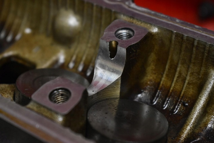 CULASSE MOTEUR RF5M5G-6090-AA VOLVO V50 1.8 16V 125 KM 03-11