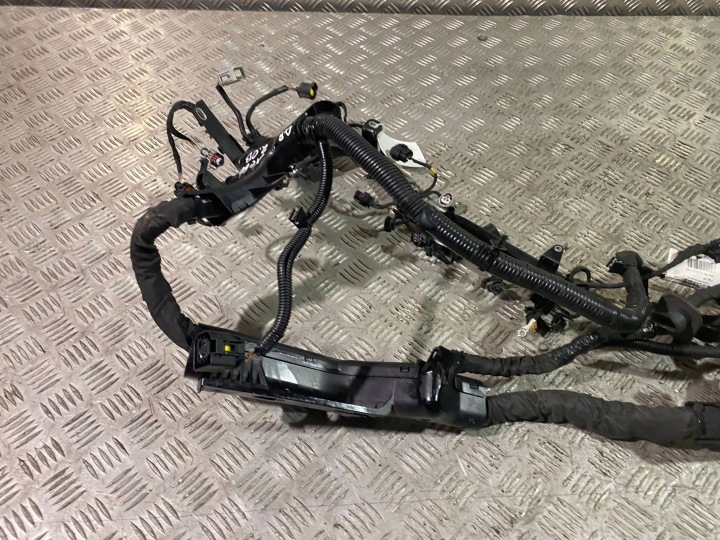 VOLVO XC60 2020 FAISCEAU DE CÂBLES FILS MOTEUR 32233572