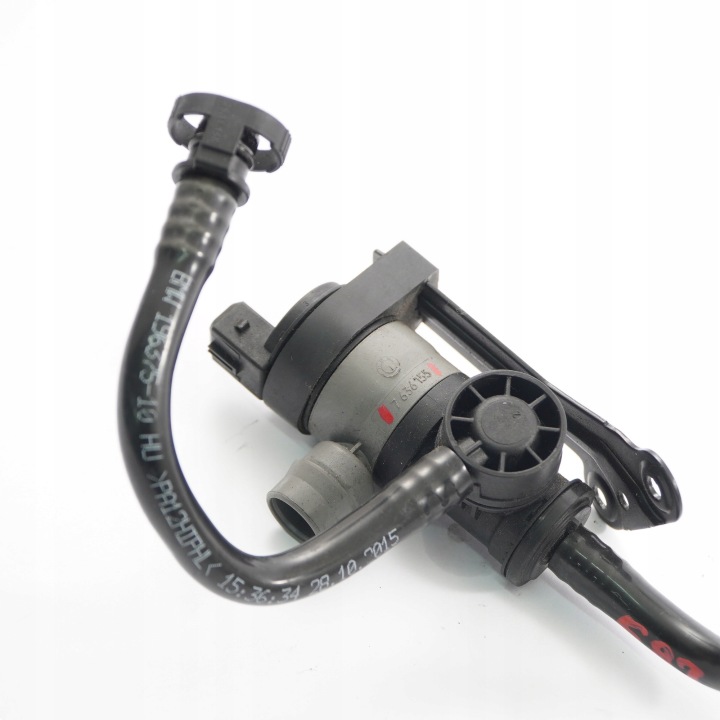 BMW F87 F30 F12 F07 N55 TUYAU SOUPAPE VENTILATION RÉSERVOIR CARBURANTS 7636154