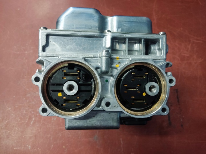 RÉGULATEUR HYBRYDY MODULE CONTRÔLEUR MERCEDES W213 2139009426 A2139009426