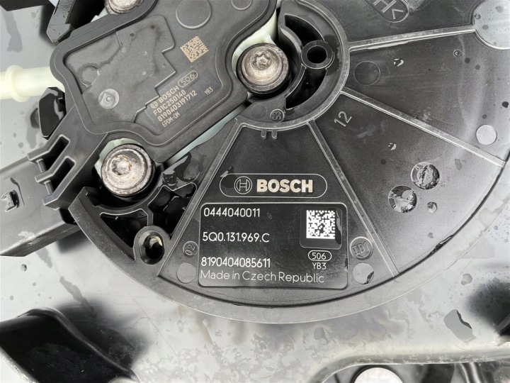 RÉSERVOIR ADBLUE POMPE F01C250148 VW TRANSPORTER T6 MODÈLE 2016-2019R.