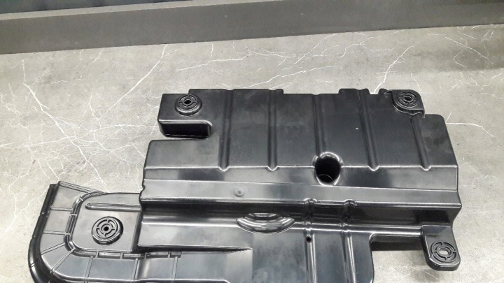 281313216R SUBWOOFER BOSE RENAULT SCENIC III