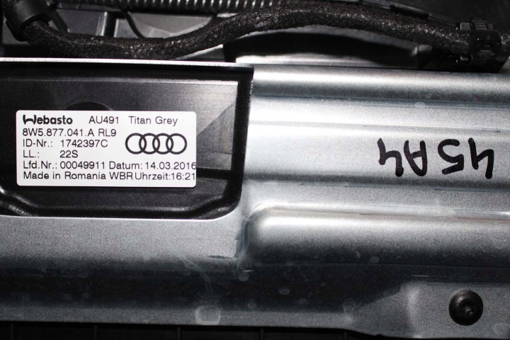 AUDI A4 BERLINE TOIT OUVRANT 8W5877041A 8W5 877 041 A 8W B9 8W5877041 8W5877071