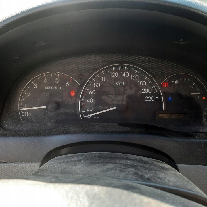 TOYOTA AVENSIS VERSO VITRE VITRES CWIERCOWEGO NAROZNEGO ARRIÈRE GAUCHE 2002 2.0