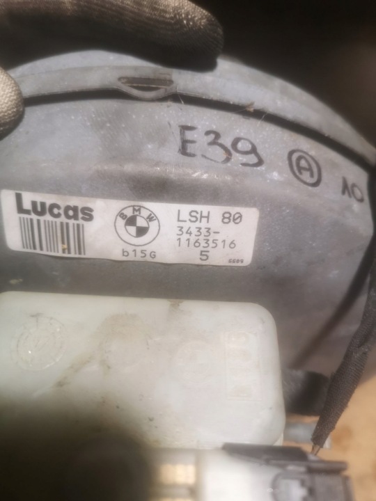 SERVO POMPE DE FREIN BMW E39 2.0 B 34331163516