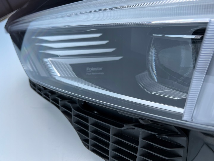 POLESTAR 2 II 2020-2023 FEU AVANT GAUCHE COMPLET LED UE photo 4 - milautoparts-fr.ukrlive.com