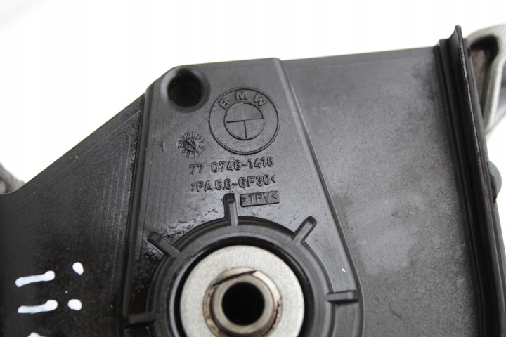 POMPE HUILES BMW N47D20 7798014 2.0D