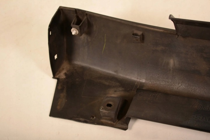 INFINITI M30 M35 M37 Q70 DROITE MOULURE SEUIL SEUIL