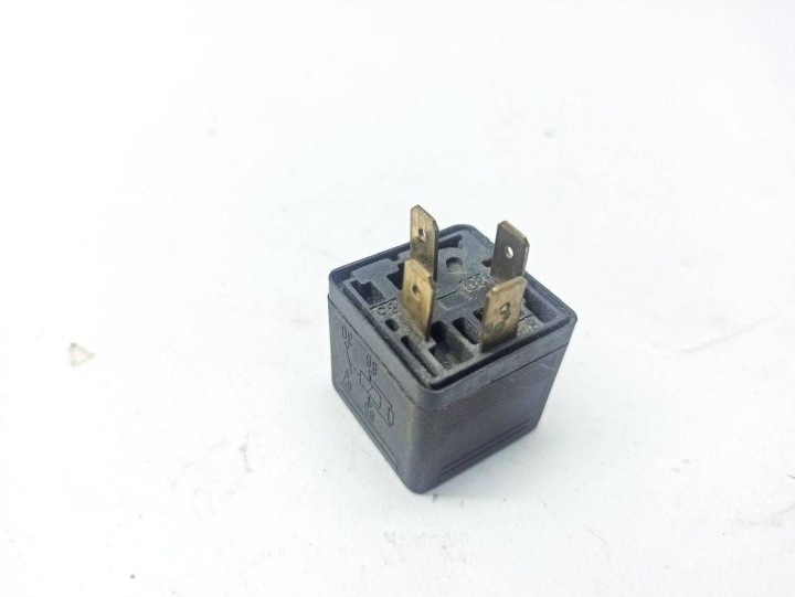 RELAIS AUDI 0332014451 1.0L GASOLINE 85KW 2024
