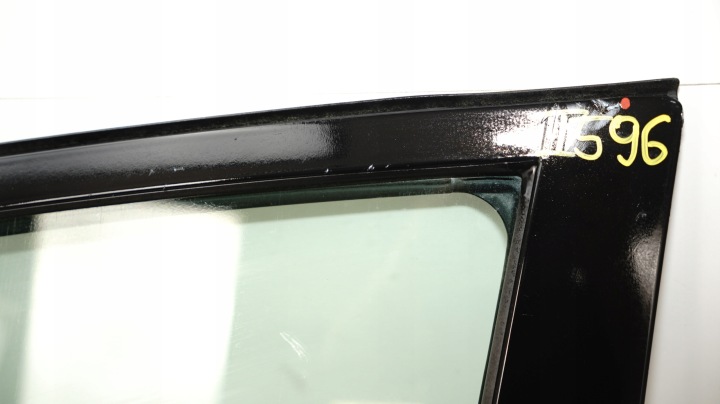 PORTES GAUCHE AVANT TOYOTA RAV4 III 05-08R 8R3