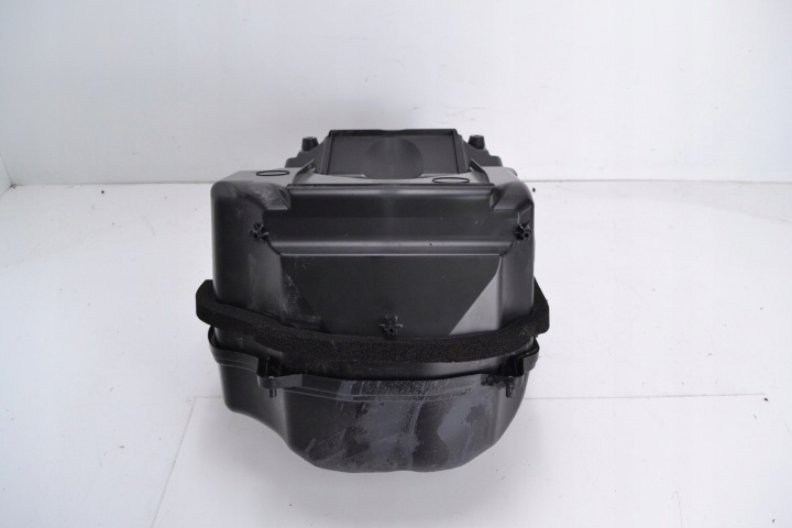 BOÎTE À GANTS SOUS SIÈGE SUZUKI BURGMAN 650 EXECUTIVE 13-18