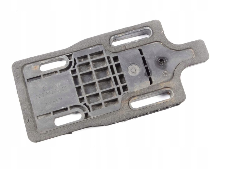 MERCEDES W215 W220 SOPORTES DE PARAGOLPES DERECHA PARTE TRASERA A2206101026 