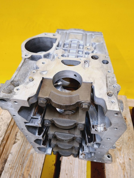 BLOC BAS MOTEUR VW VOLKSWAGEN GOLF IV 1.4 16V APE 030103019AC NR91