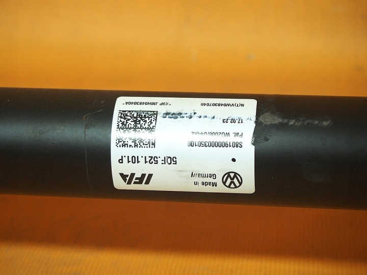 AUDI Q3 83A 22KM ARBRE DE TRANSMISSION CARDAN 5QF521101P