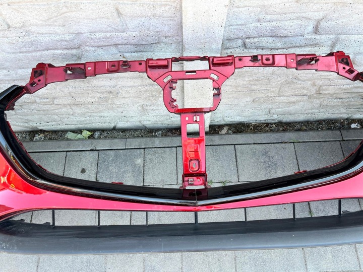 PARE-CHOCS AVANT MAZDA 3 BP 2019 BERLINE COMPACTE HAYON