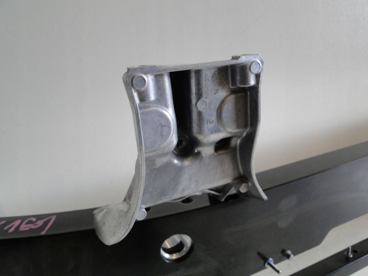 MERCEDES AMG GT 192 POUTRE DANS PARE-CHOCS AVANT RENFORCEMENT SUPPORT