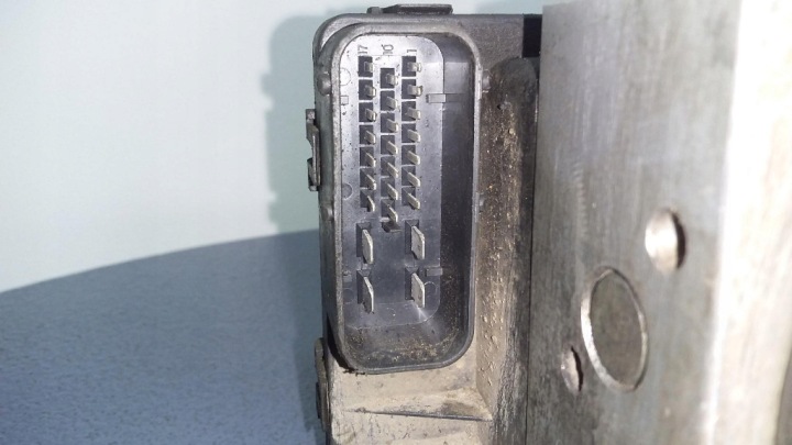 HYUNDAI SANTA FE I POMPE ABS 95660-26500 58900-26150