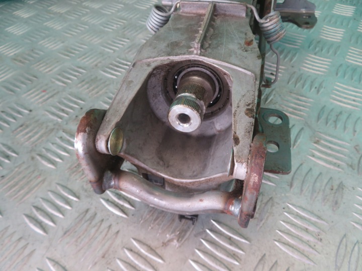 TRANSMISSION COLONNE DIRECTION MERCEDES SPRINTER 19R A2474621800