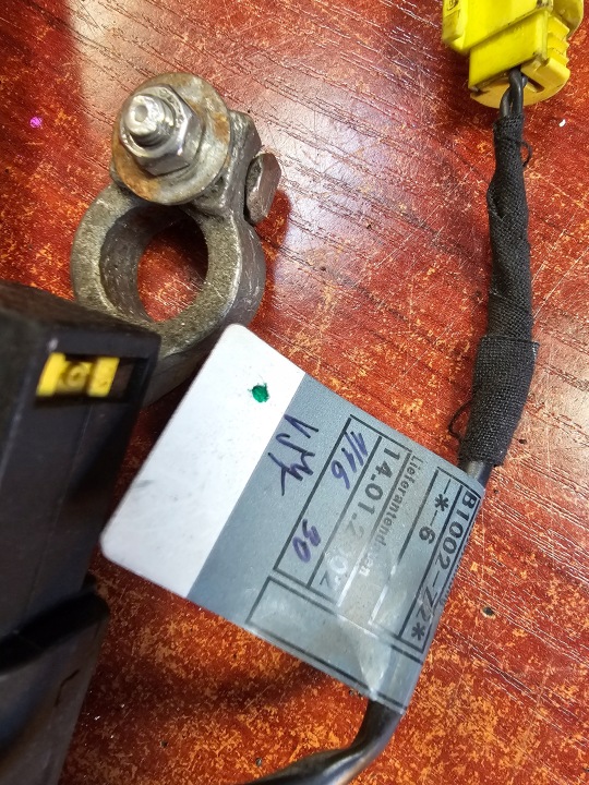 FIL SERRE-CÂBLE PYROTECHNIQUE CÂBLE PLUS POSITIF BMW E46 02' LIFT 2.0D UNIVERSEL